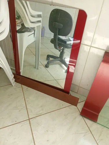 Kit pra banheiro bancada de vidro com cantoneira inox espelho com prateleira