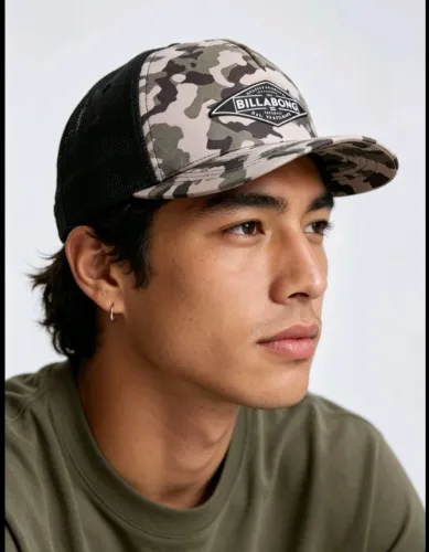 Boné Billabong Trucker Camuflado Tamanho Único