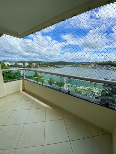BELISSÍMO APARTAMENTO COM VISTA NO CENTRO