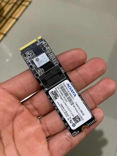 NVME 256Gb ADATA