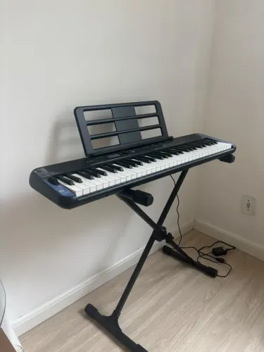 Teclado Casio casiotone s300