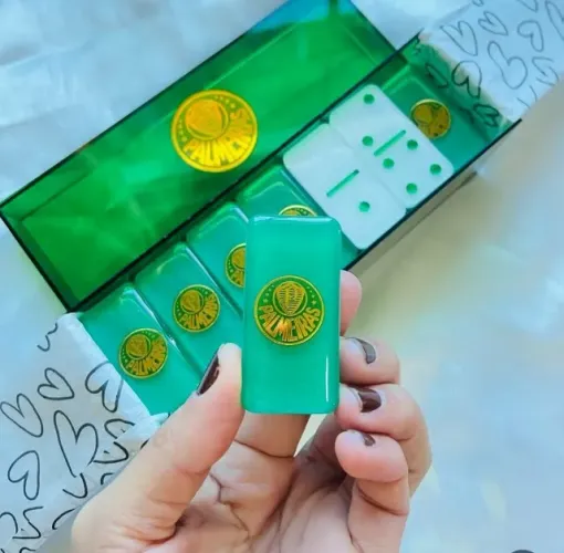 Dominó Personalizados 100% em Resinas
