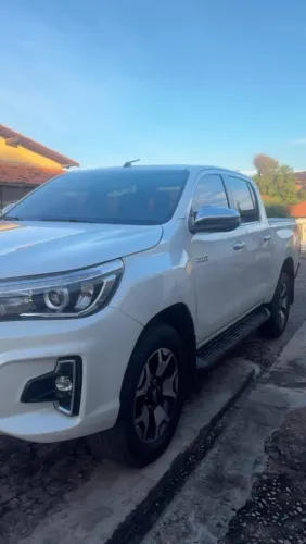Toyota Hilux CD SRX 4X4 2.8 TDI 16V Diesel Aut. 2020