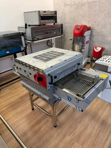 FORNO ESTEIRA PIZZA HIBRIDO 40CM INOX 220v Progas 