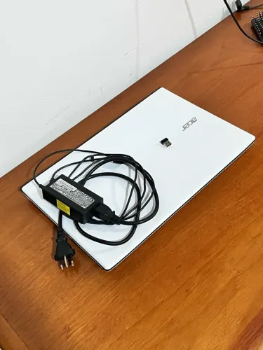 Notebook Acer Aspire ES1-533 - Ótimo para estudos, trabalho e internet