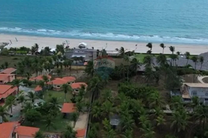 TERRENO À VENDA - 1 QUADRA DO MAR | PRAIA DO PREÁ