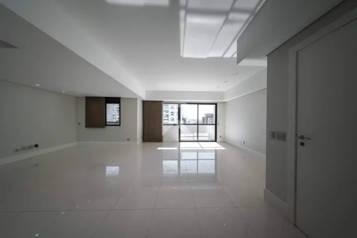 Apartamento com vista livre, 3 suítes e 2 vagas para locação, 151 m² - Bigorrilho - Curiti
