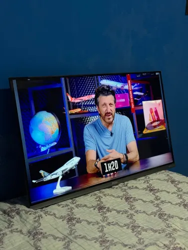 Televisão Philco Smart 32? - Em perfeito estado | Acompanha controle e cabo