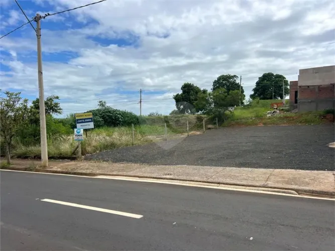 Terreno à venda ou para locação em Pompéia - SP