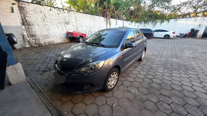 Chery Celer Sedan 1.5 16V Flex 5P 2015