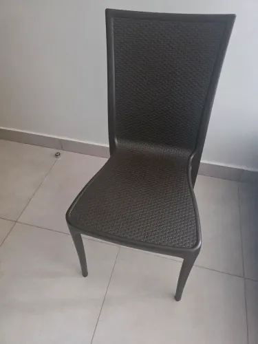 Kit 4 Cadeiras de Plástico Polipropileno, Estado de Nova