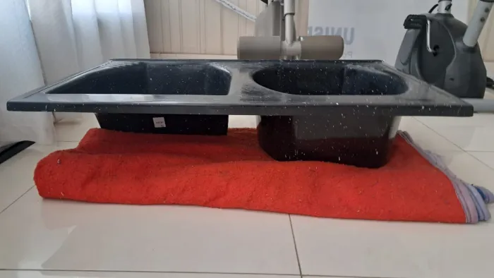 Vendo tanque  semi novo  ou troco por pe de cocô formado não entrego so retirada em ca