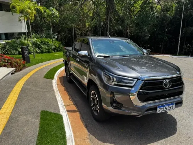 Toyota Hilux CD SRX 4X4 2.8 TDI 16V Diesel Aut. 2022