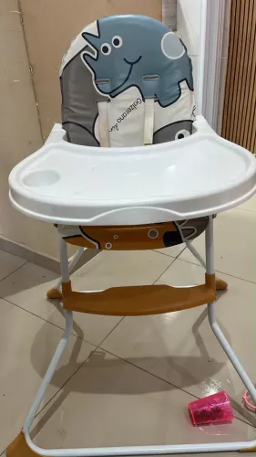 Vendo cadeira de alimentação bebê