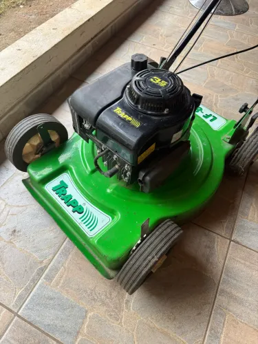 Cortador de Grama Gasolina Trapp LF80G 3,5 HP