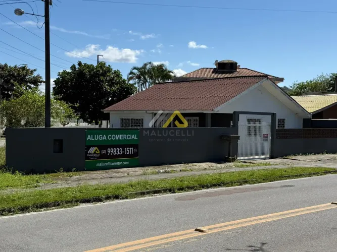 Imóvel comercial com grande visibilidade para Avenida Paraná, Centro, Guaratuba