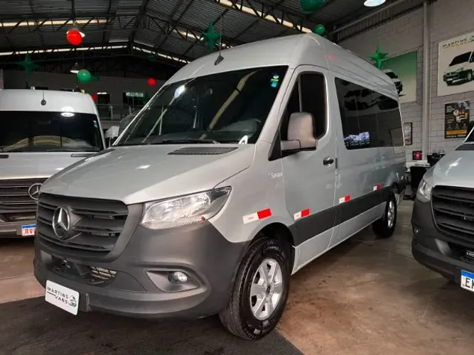 Mercedes-Benz Sprinter 417 Furgão Curto T.b. D. (e6) 2025