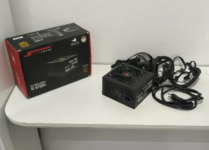 Fonte SuperFrame, 700W