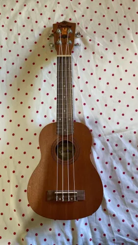 Ukulele Shelby SU21M
