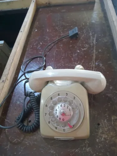 Telefone