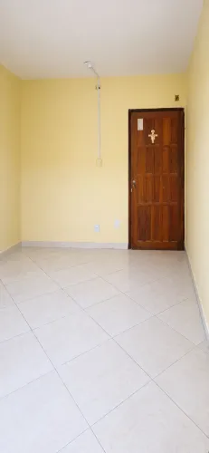 Sala Comercial com Ar Condicionado e Ótima Localização - Salvador/Cabula VI