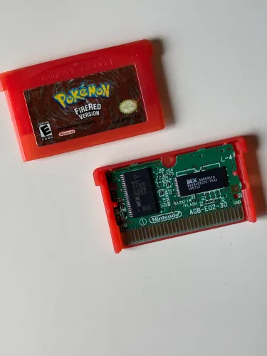 Pokémon Fire Red Original - Game Boy Advance