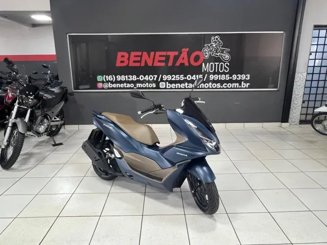 HONDA PCX 160 DLX AZUL 2024