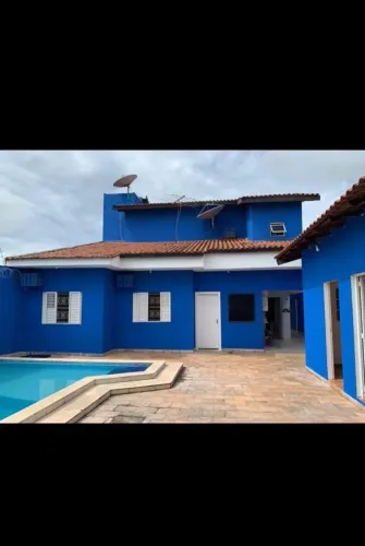 ágio de um sobrado com piscina no bairro altos do coxipó