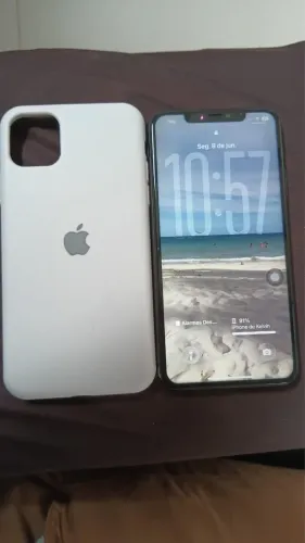 iPhone 11 Pro Max 64 gb 