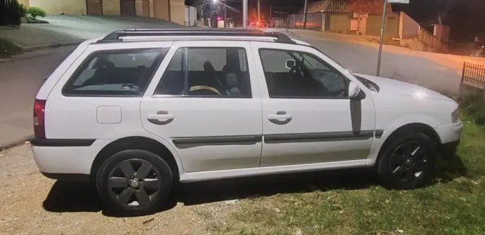 Volkswagen Parati Comfortline 1.6 MI Tot.flex 8V 4P 2006