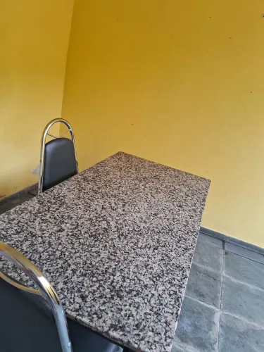 Mesa de Mármore 