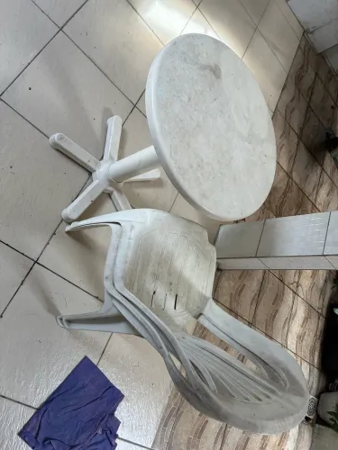 Mesa e cadeiras Tramontina