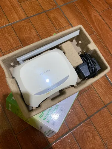 Roteador e Repetidor Wi-Fi TP-Link TL-WR720N (Na Caixa Completo)