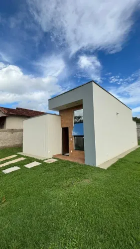 Casa moderna 03 Quartos com suíte, Bairro Fernão Dias, Esmeraldas 