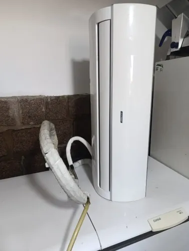 Ar-condicionado Springer Midea Silvermaxi 18.000 BTUs