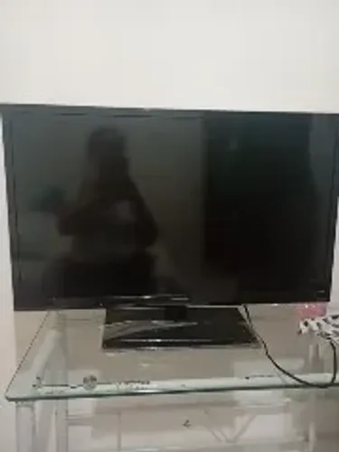 VENDO UMA TELEVISÃO PANASONIC