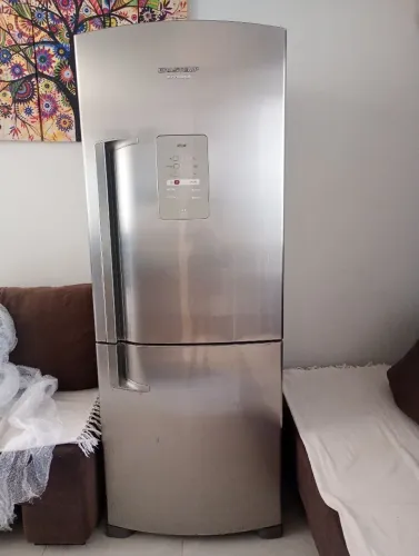 Vendo Geladeira Brastemp (ver anúncio)