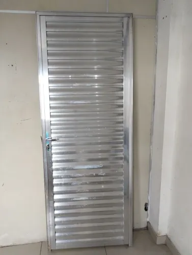 Porta Veneziana 80x2,10 Astra
