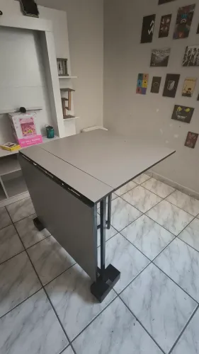 Mesa de jantar dobrável industrial