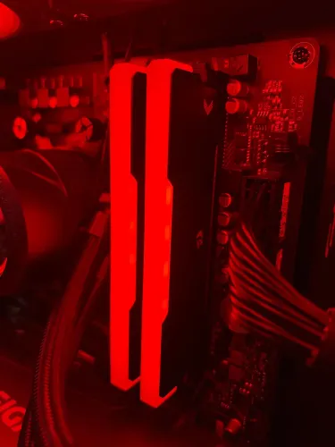 32gb (2x16gb) ddr4 3200Mhz Redragon Magma