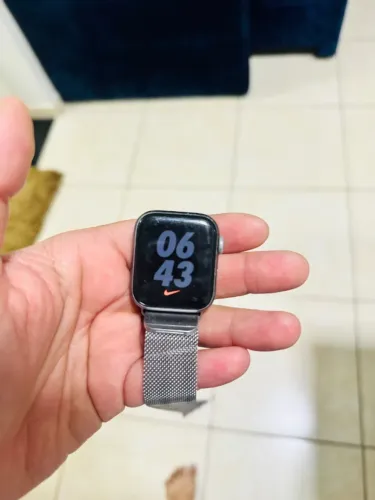 Apple Watch 4 40mm 16 gb 68% bateria