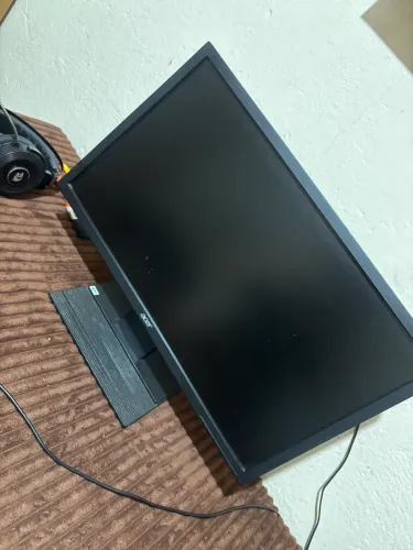 MONITOR ACER 19 POLEGADAS - FUNCIONANDO PERFEITAMENTE