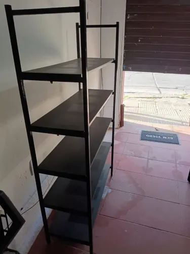 Estante 4 Prateleira MDF ultra resistente a umidade e aço inoxidável