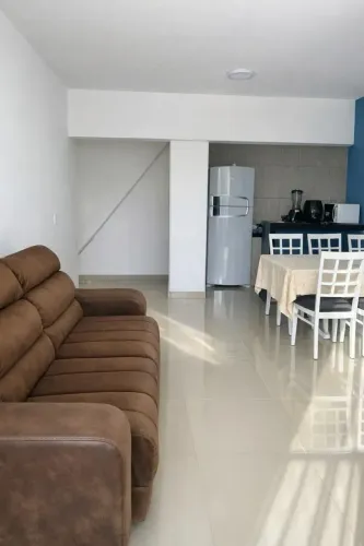 VENDO APTO CONDOMÍNIO BRISAS ALTOS DO CALHAU 2° ANDAR POENTE DE CANTO 72 m²