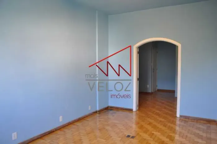 Sala-À VENDA-Centro-Rio de Janeiro-RJ