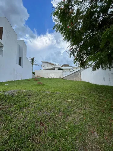 Terreno à venda em Bragança Paulista, Condomínio Residencial Euroville II, com 390 m²