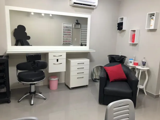 ? OPORTUNIDADE: Sala Comercial no Pechincha em Jacarepaguá.