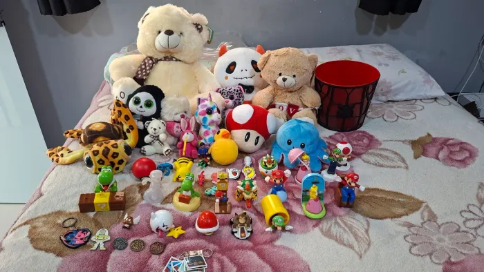 Pelucias e brinquedos
