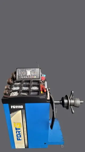 Balanceadora de Rodas Automática 220V Monofásica - Marca FORTGPRO (FG1110)