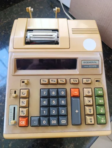 Calculadora Vintage General Teknika 4220PD com Impressora - Funcionando